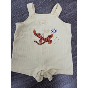 VTG Y2K Winnie The Pooh Tiger "Soccer Star" Baby Romper One Piece Yellow 0-3M